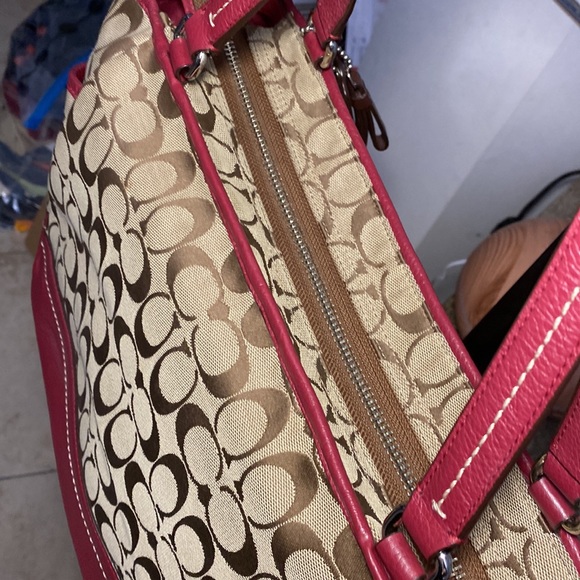 Genuine Coach Park Signature Carrie Tote F23297 - Picture 13 of 16